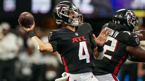 Saints vs. Falcons odds, line, spread: 2022 NFL picks, Week 15.